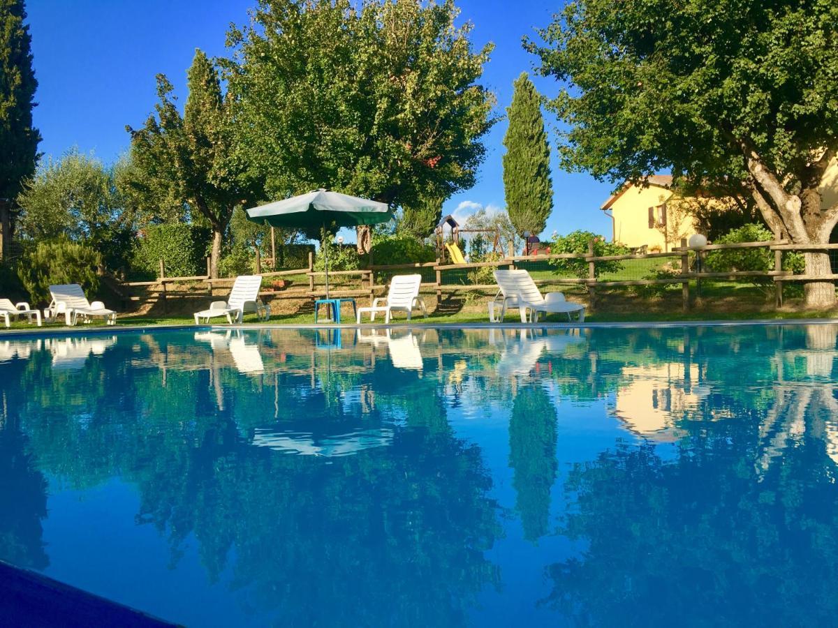 Agriturismo Metina appartamenti con piscina Acquaviva  Esterno foto