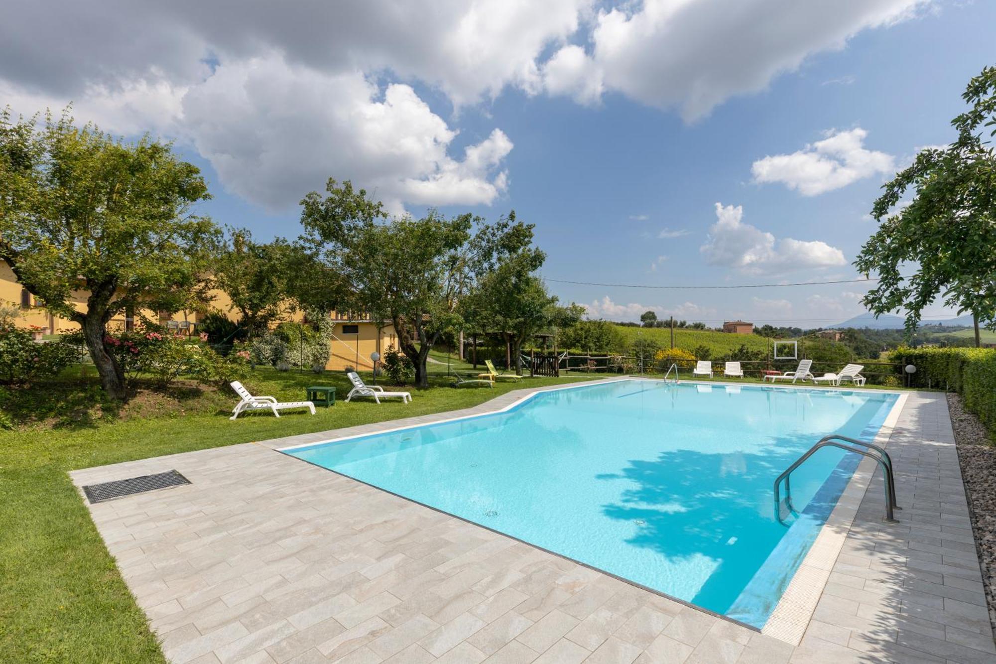 Agriturismo Metina appartamenti con piscina Acquaviva  Esterno foto