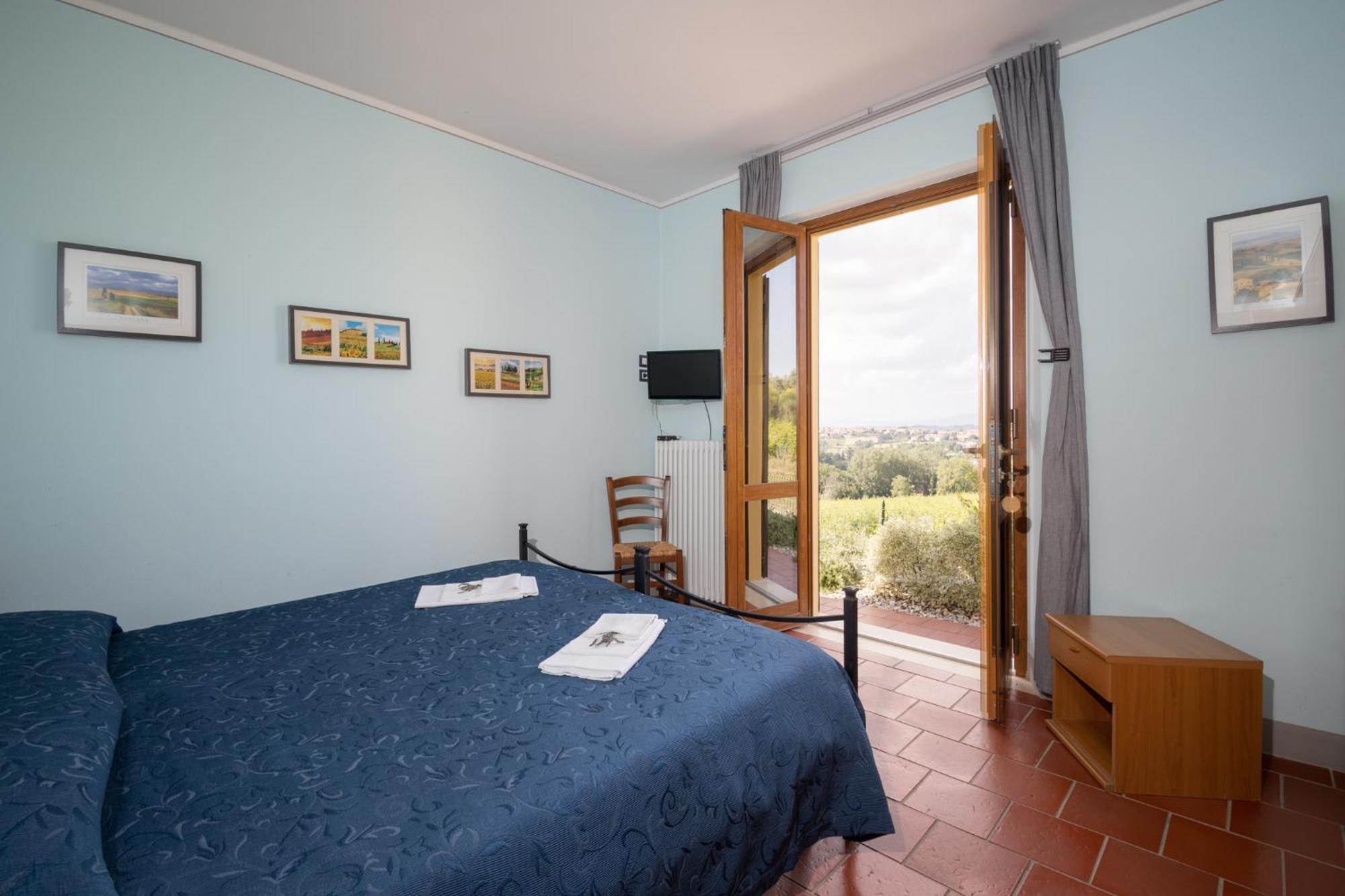 Agriturismo Metina appartamenti con piscina Acquaviva  Esterno foto