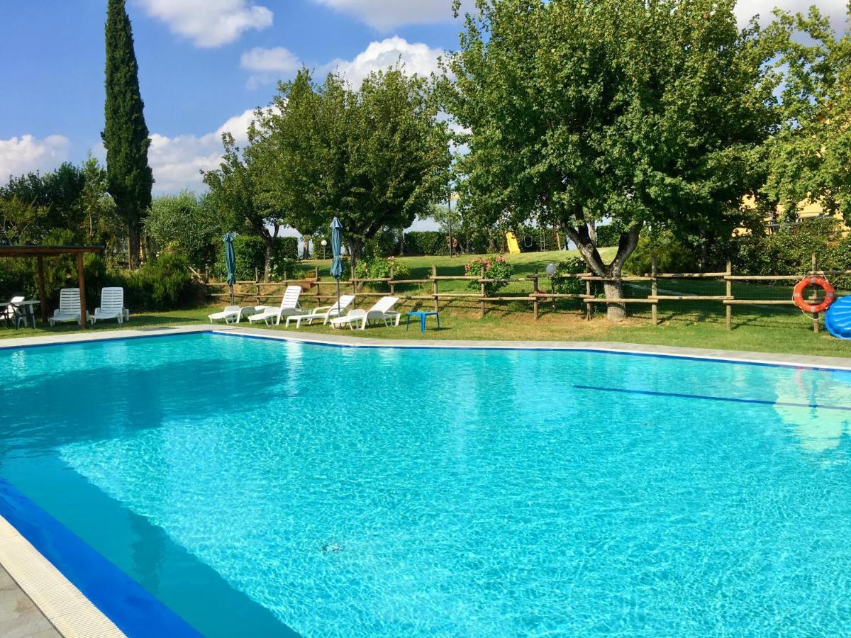 Agriturismo Metina appartamenti con piscina Acquaviva  Esterno foto